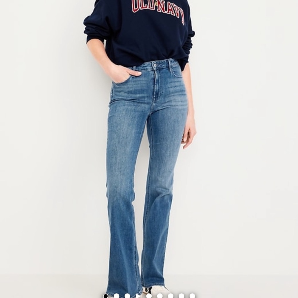 NWT Old Navy Women's Flare Jeans, size 12 - FANTASTIC FLARE!!!